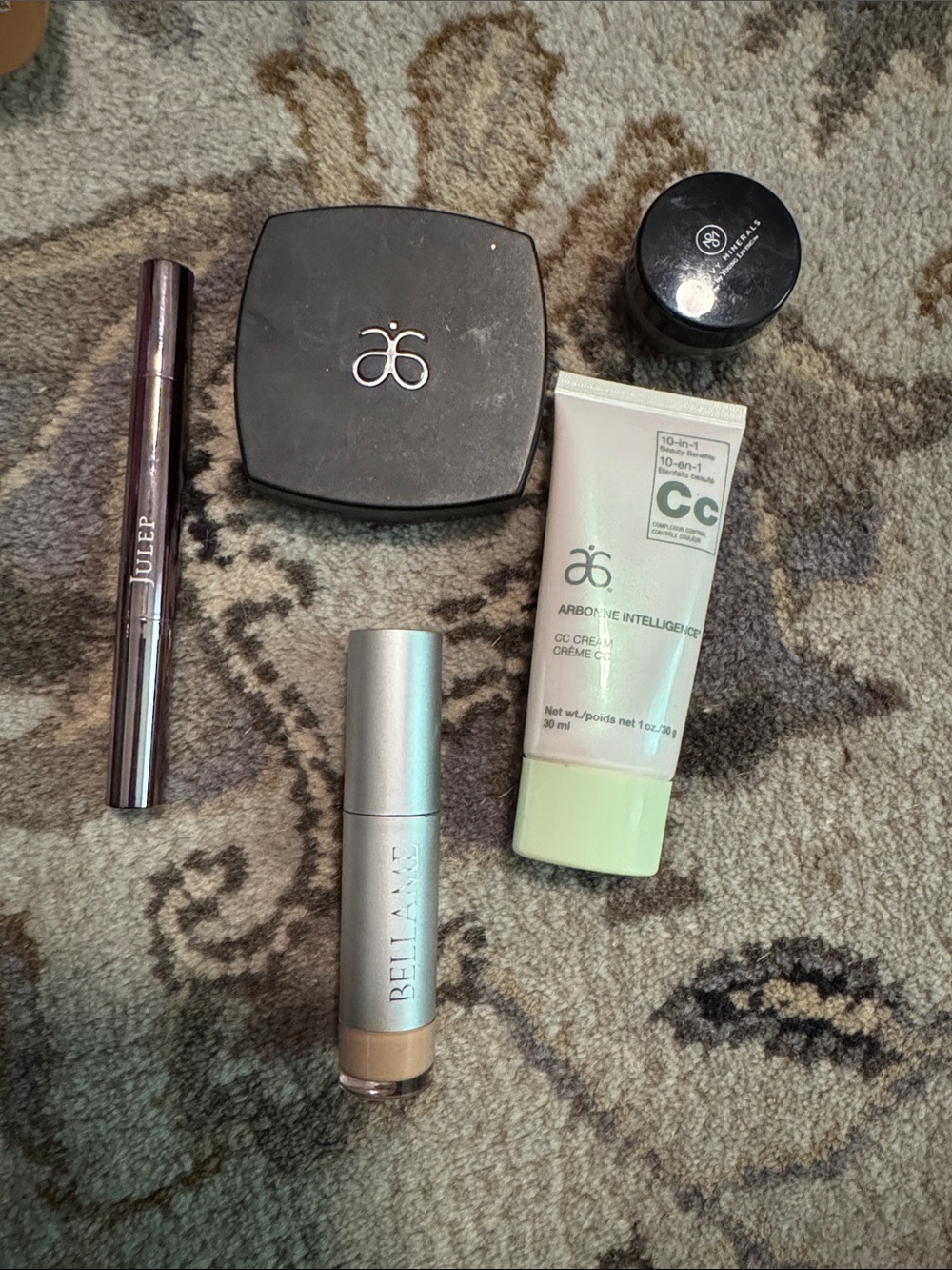 Bundle of used makeup